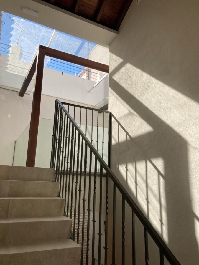 Casa Senorial Del Siglo XVIII Aparthotel Sevilla Eksteriør bilde