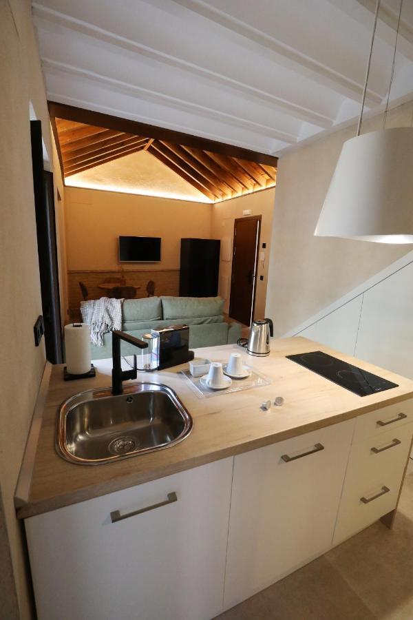Casa Senorial Del Siglo XVIII Aparthotel Sevilla Eksteriør bilde