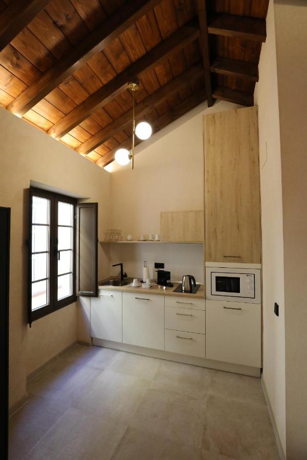 Casa Senorial Del Siglo XVIII Aparthotel Sevilla Eksteriør bilde