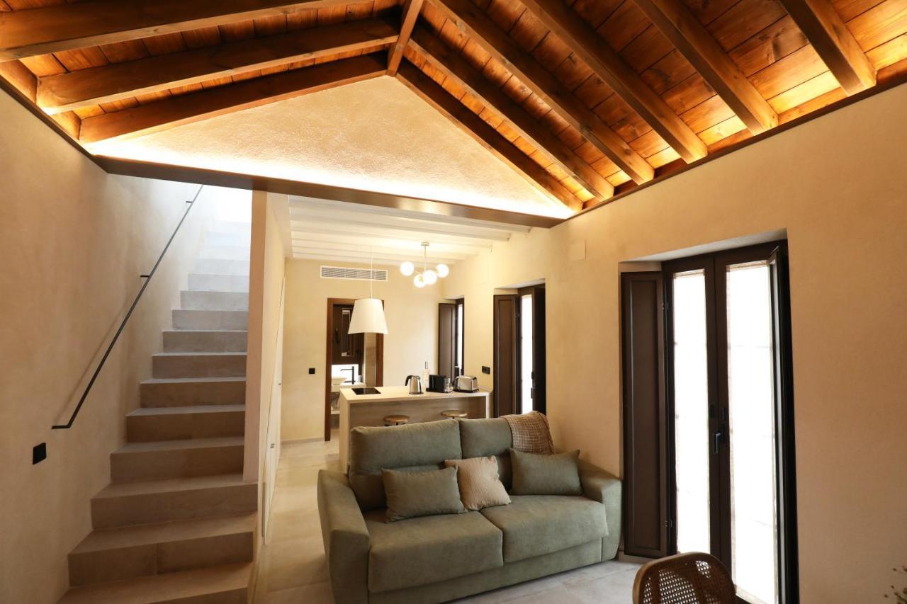 Casa Senorial Del Siglo XVIII Aparthotel Sevilla Eksteriør bilde
