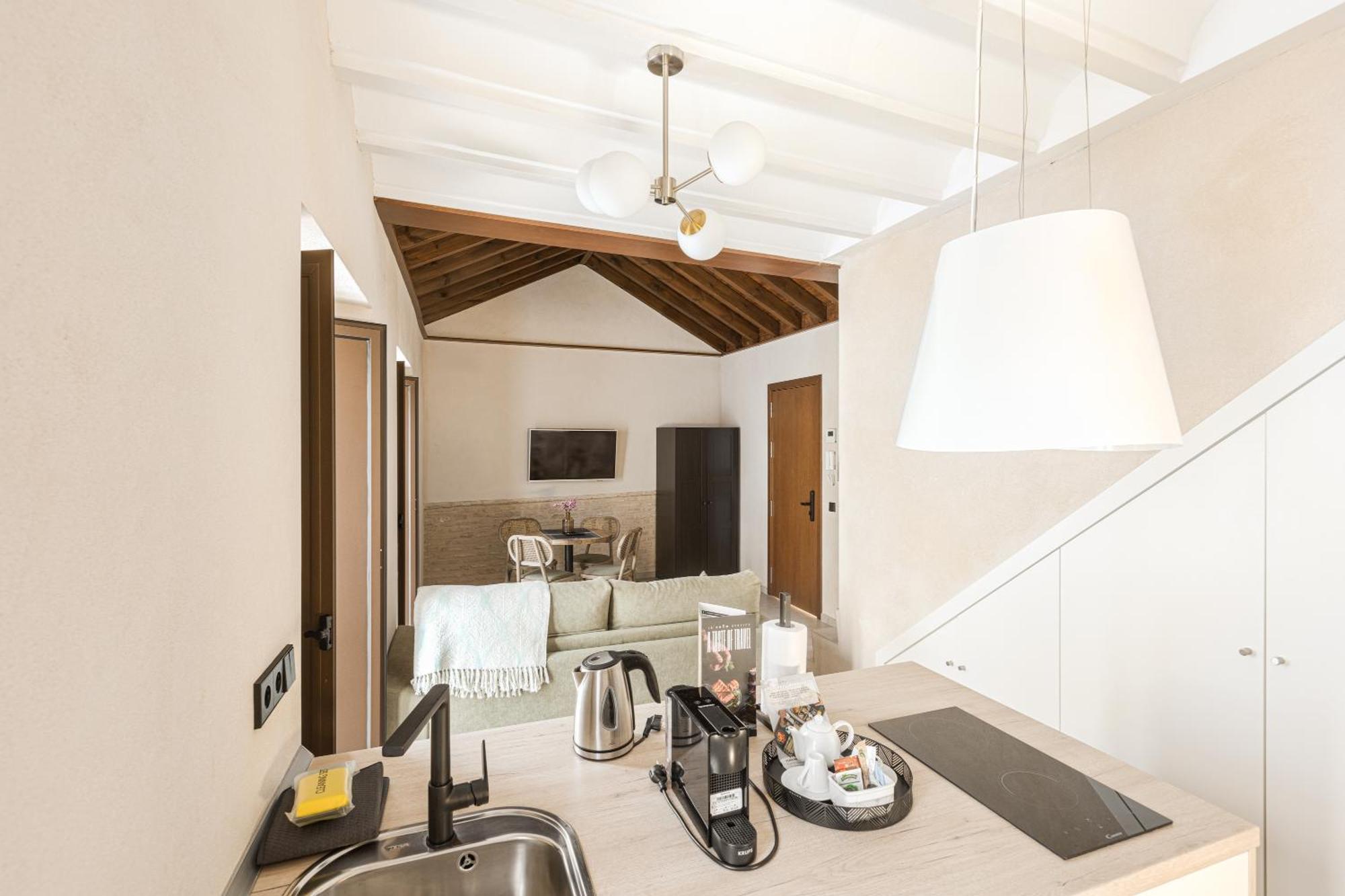 Casa Senorial Del Siglo XVIII Aparthotel Sevilla Eksteriør bilde
