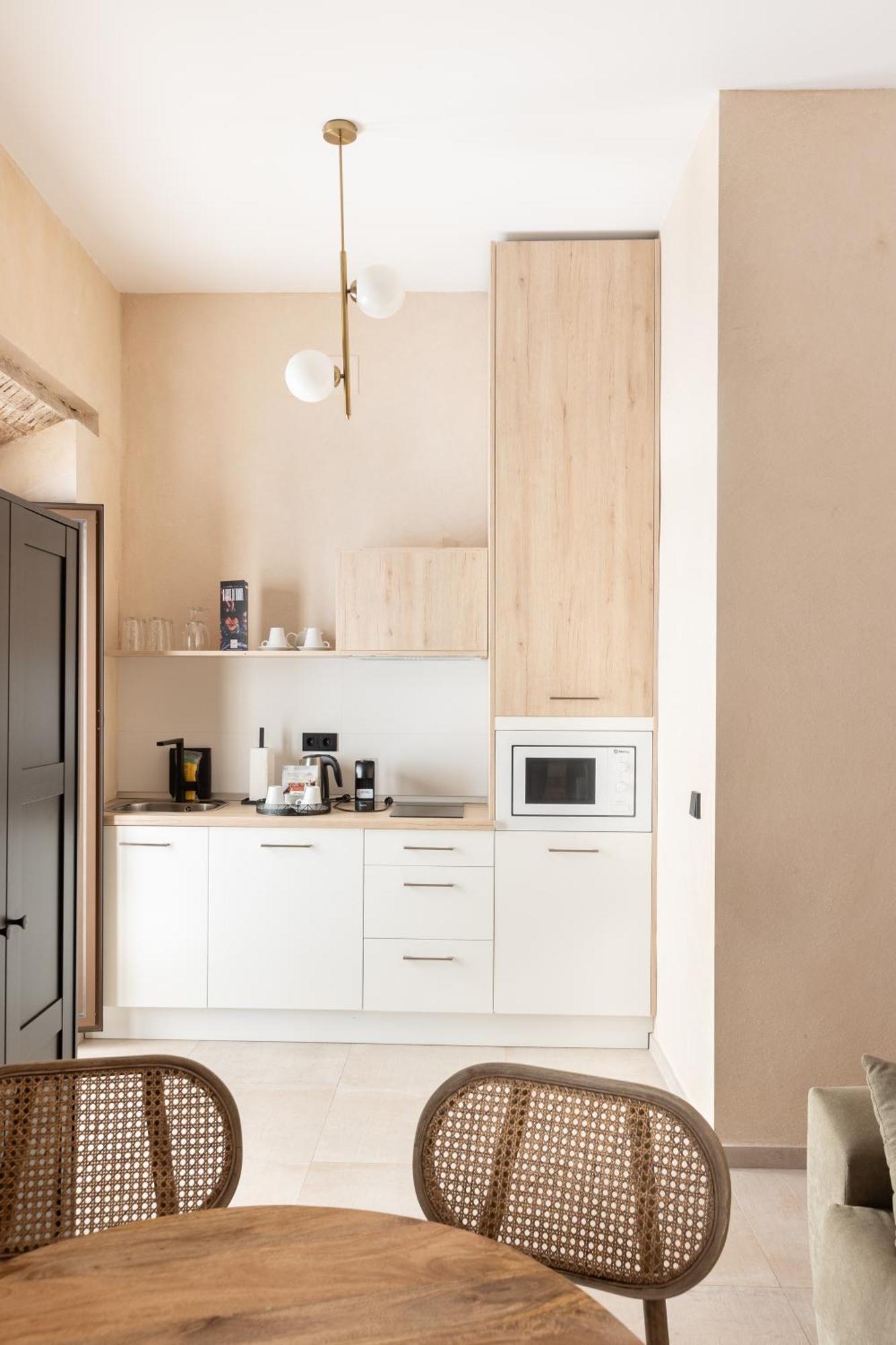 Casa Senorial Del Siglo XVIII Aparthotel Sevilla Eksteriør bilde